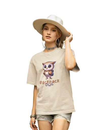 Original Simple Backpack Owl Unisex Garment-Dyed T-shirt - Variante centrée